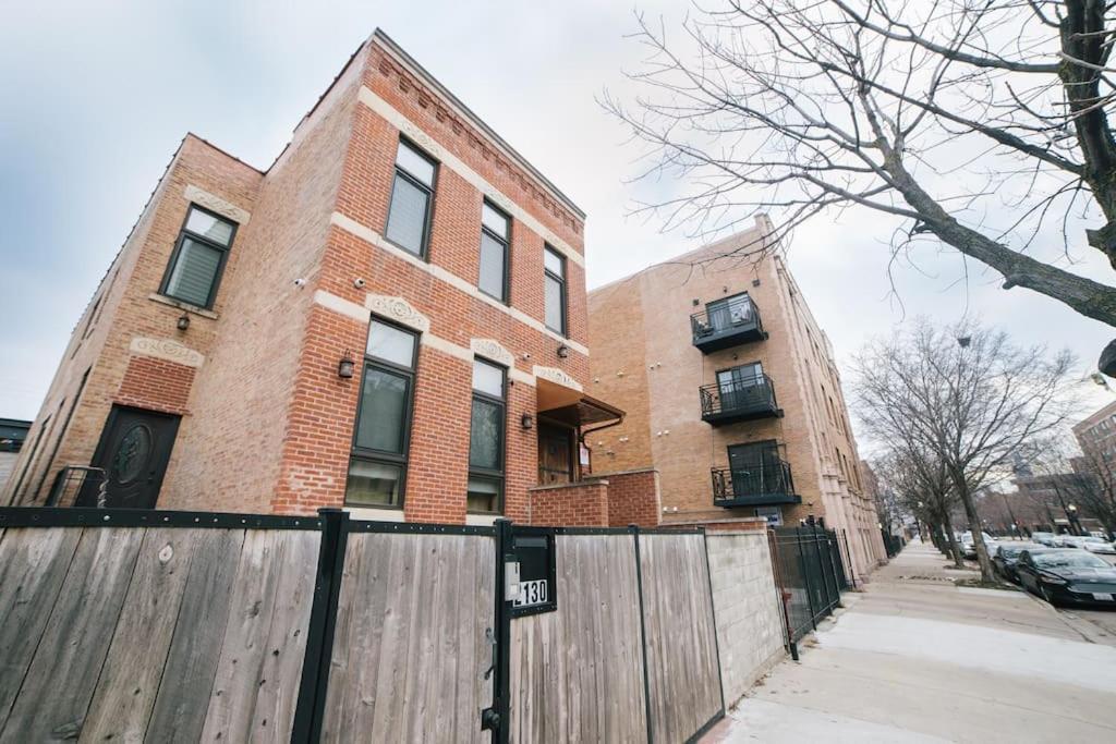 Chicago Mid-Century Gem Steps From United Center Villa Kültér fotó